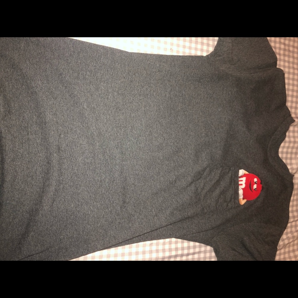 M&M red and gray t-shirt